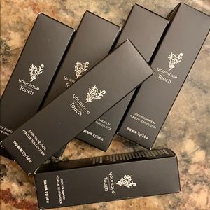 Younique Foundation Stick